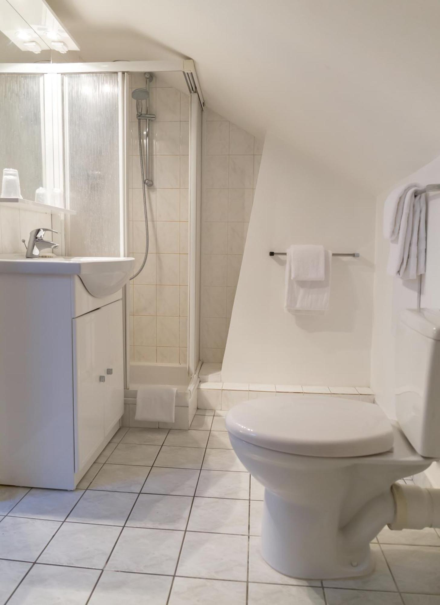 Tweepersoonskamer met 2 Aparte Bedden